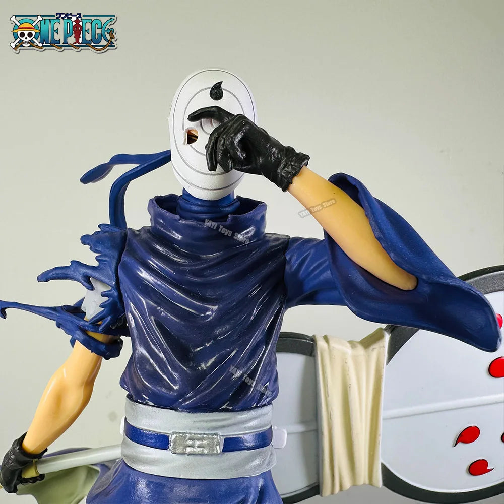 Boneco Uchiha Obito, Edição de Colecionador (28cm)