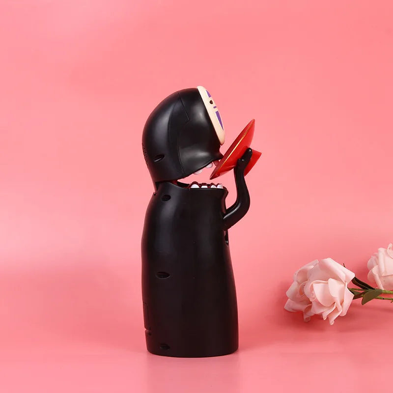 Cofre Devora Moedas Kaonashi, Studio Ghibli