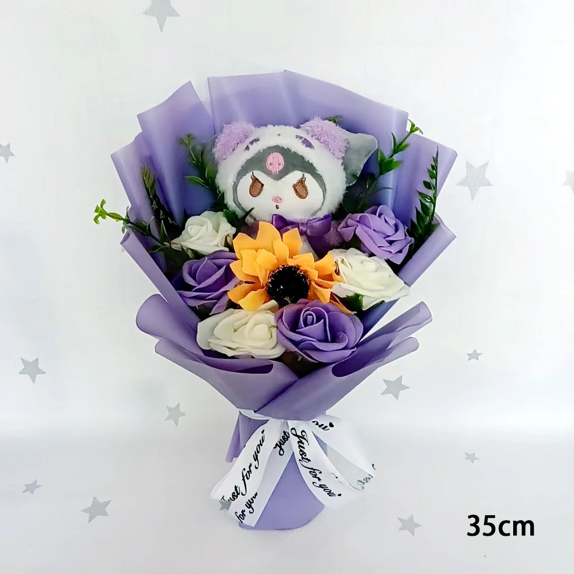 Buquê Sanrio Kuromi com Pelúcias