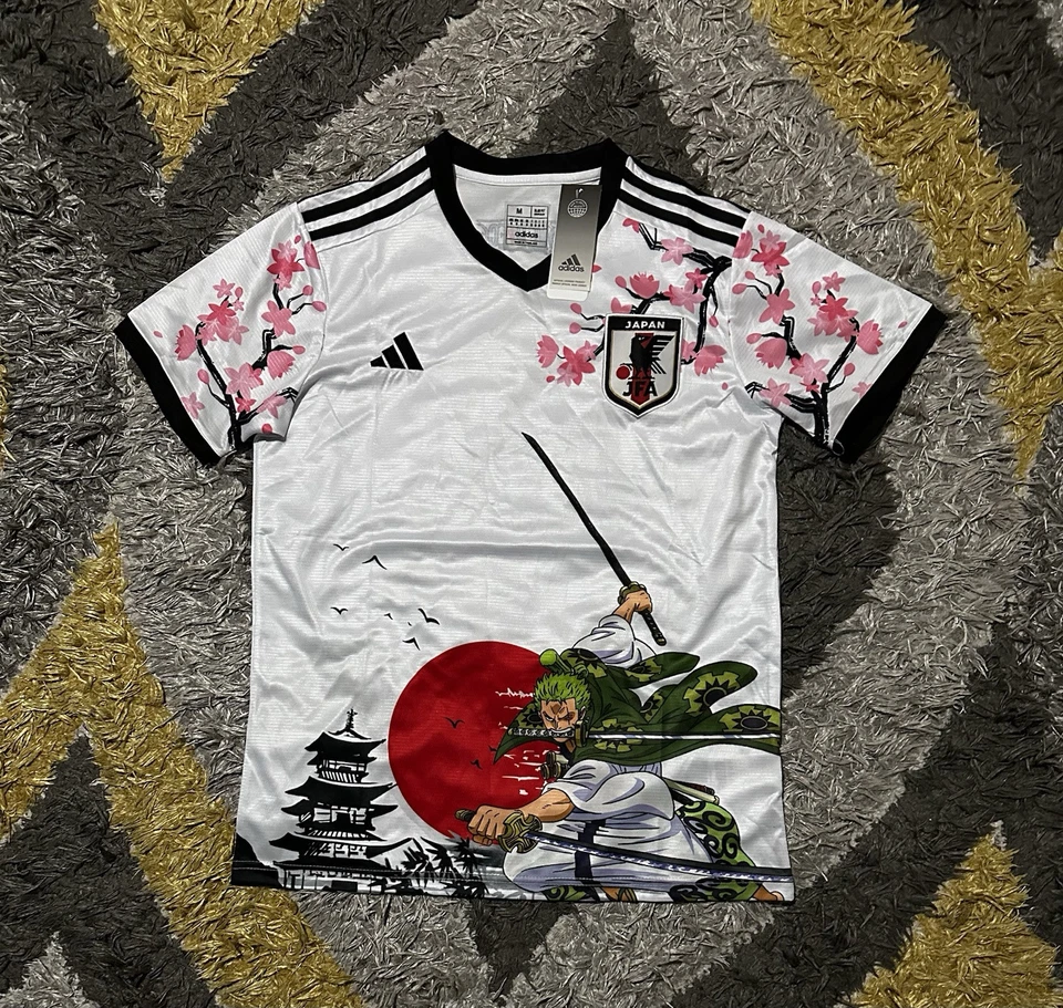 Camisa Japão 2024/2025 "Caçador de Piratas" | Edição Limitada Zoro