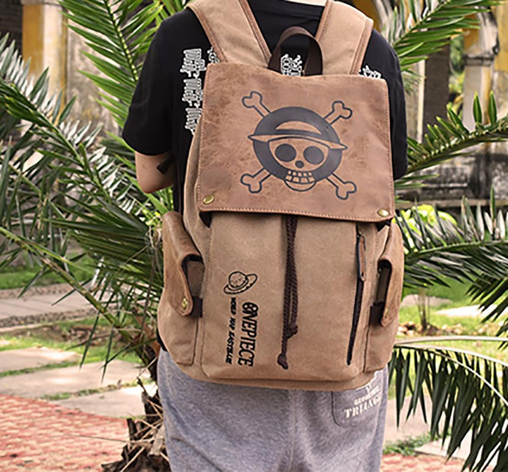 Mochila Jolly Roger Wanted Adventure + Chaveiro Gomu Gomu no Mi (Brinde)