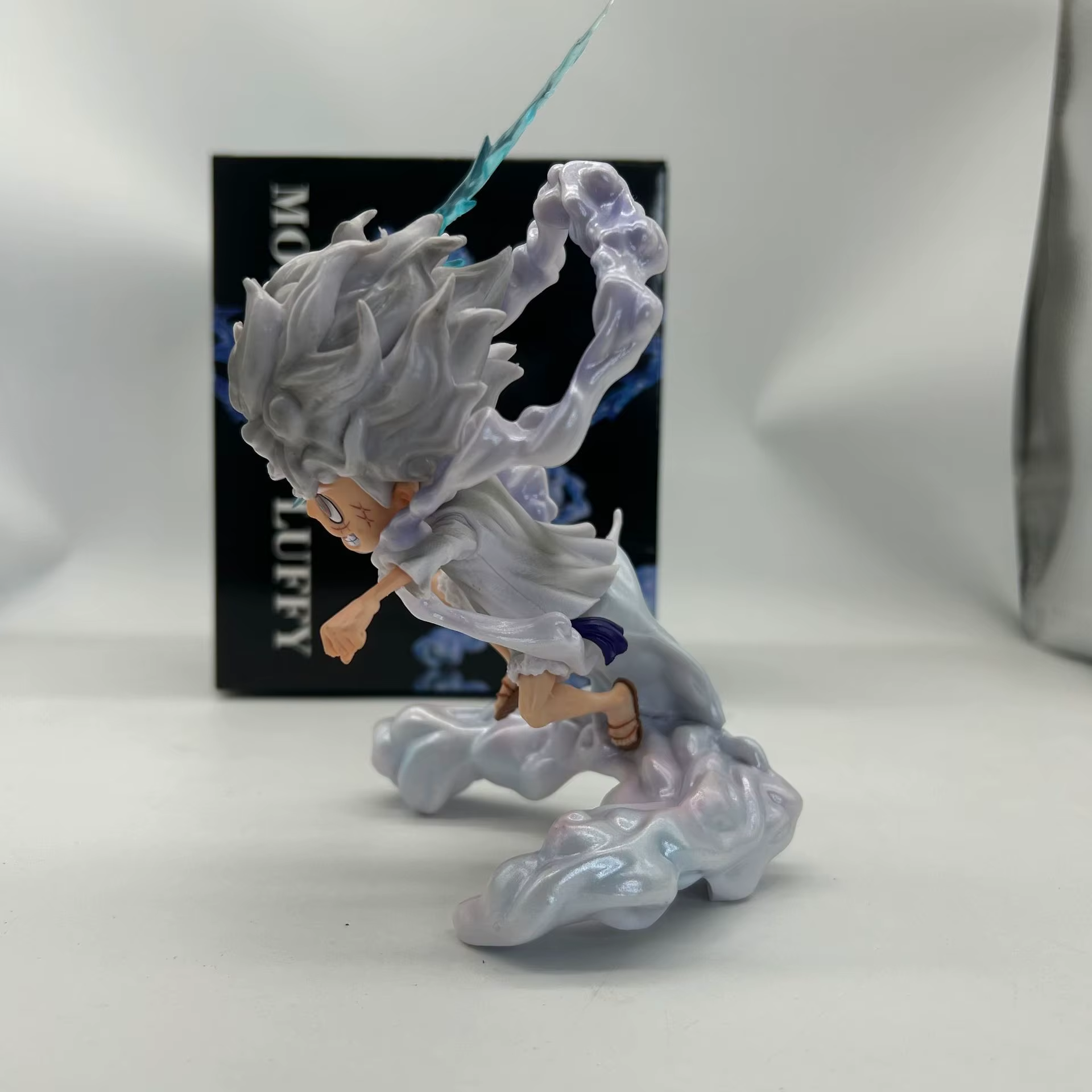 Boneco Luffy Nika, Action Figure Gear 5 (16cm)