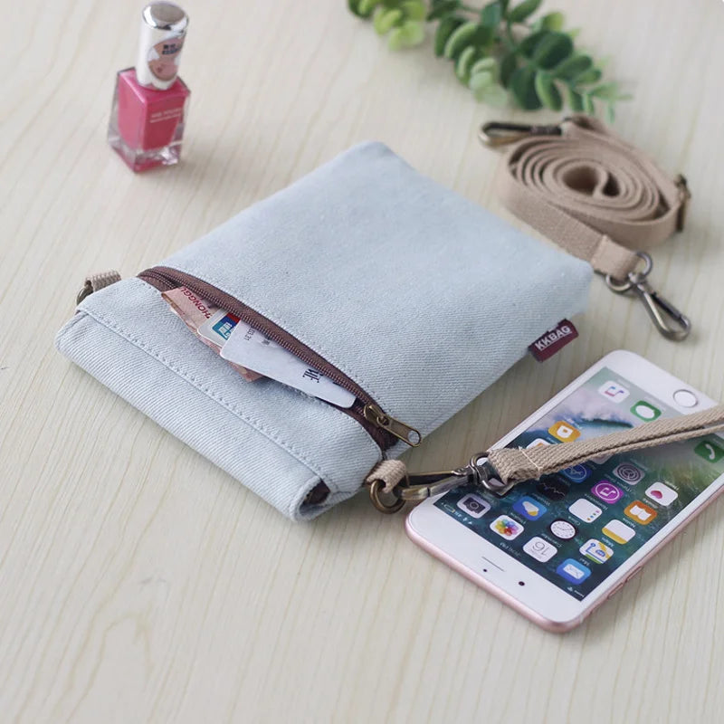 Mini Bolsa Transversal Totoro – Canvas Fofo