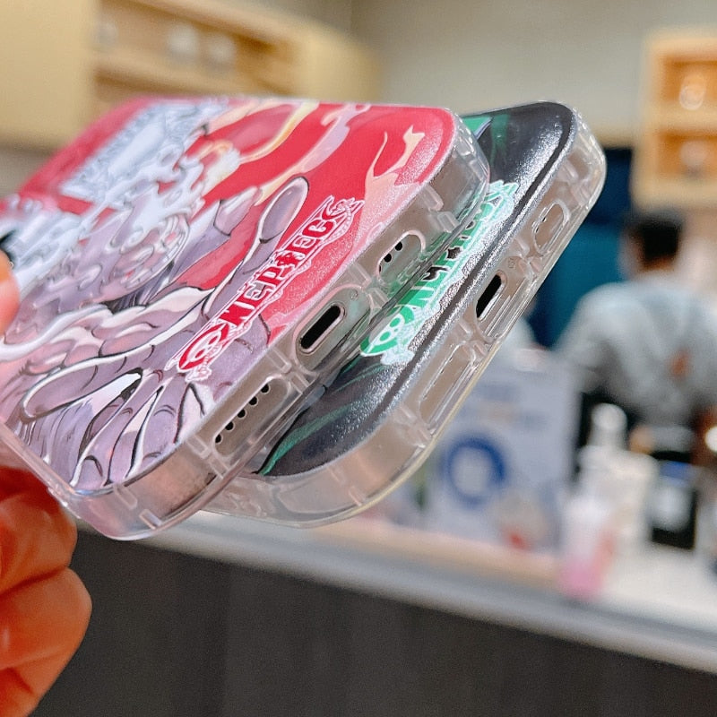 Capinha Luffy Gear 5 & Zoro Crew (iPhone)