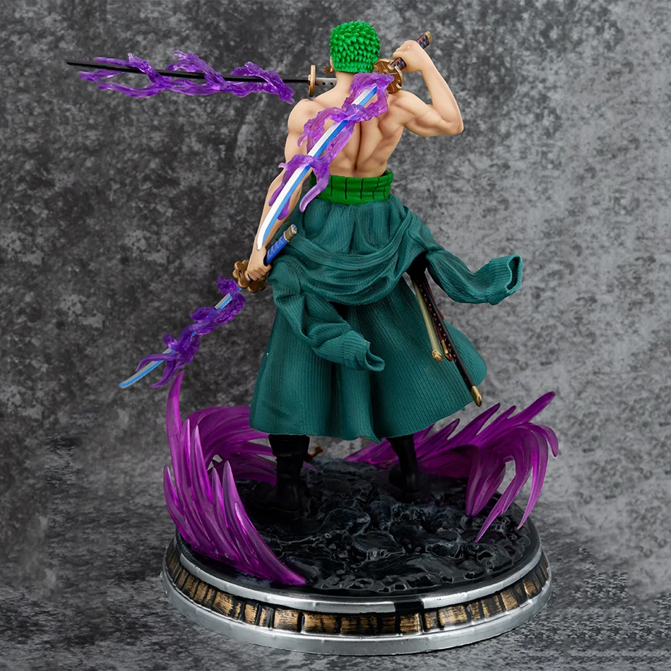 Boneco Roronoa Zoro Santoryu