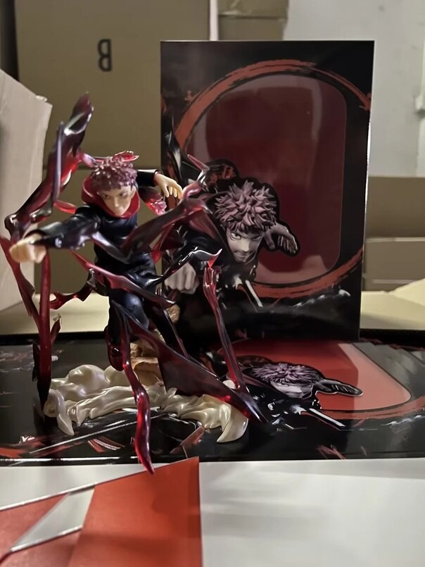 Boneco Yuji, Punho Divergente