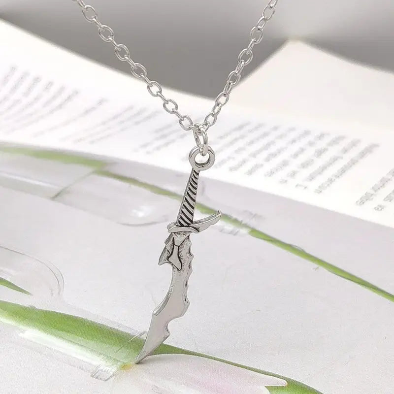 Colar Shadow Dagger – Solo Leveling