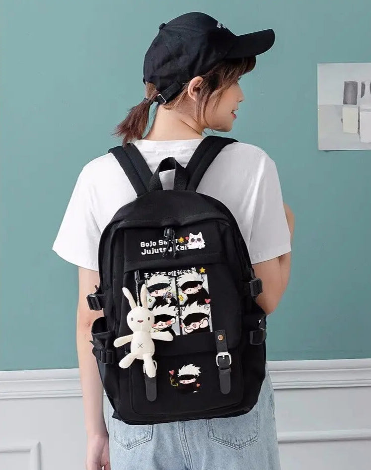 Mochila Gojo Team Chibi + Coelhinho Chaveiro Pelúcia (Brinde)