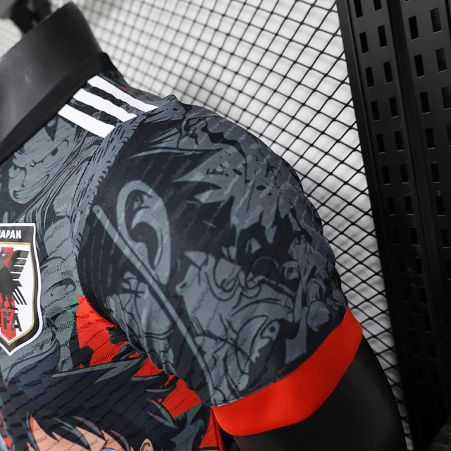 Camisa Japão 2025/2026 "Rei dos Piratas" | Edição Limitada Monkey D. Luffy