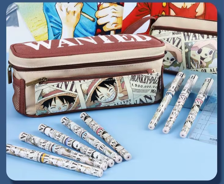 Estojo Wanted One Piece, Modelo Premium 3 Camadas