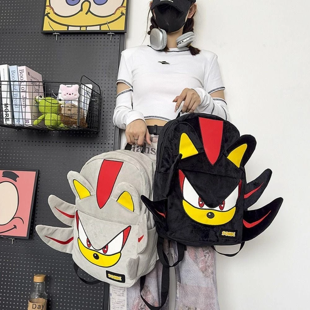 Mochila Pelúcia Shadow the Hedgehog, Sonic Universe