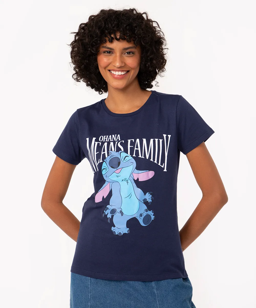 Camiseta Stitch "Ohana Means Family" + Chaveiro Surpresa (Brinde Especial)