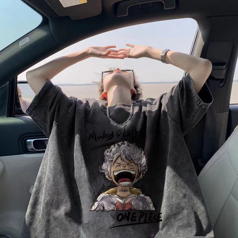 Camiseta Oversized Monkey D. Luffy, Gear 5 Sketch