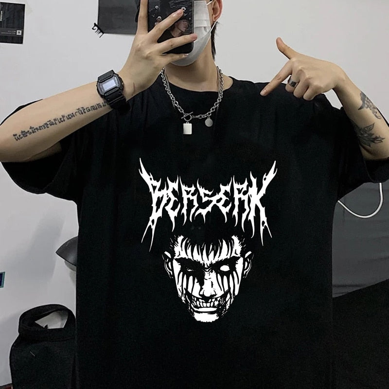 Camiseta Guts Berserk, Olhar Sombrio